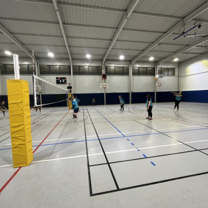 ESL DEP FEM CONTRE CHATEAU GONTIER